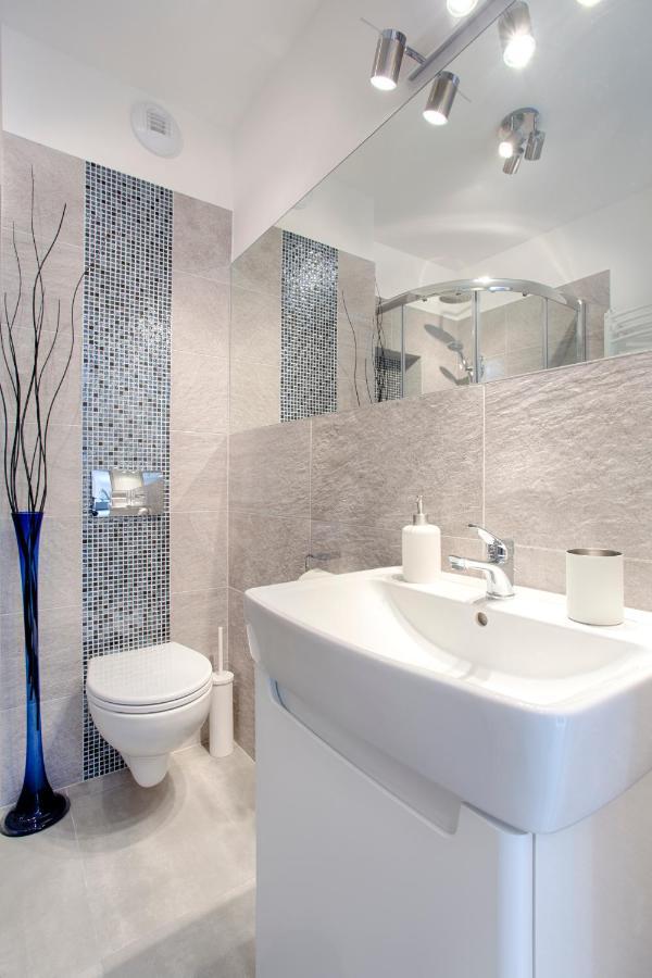 Apartament Tyzenhauz Piwna Street *